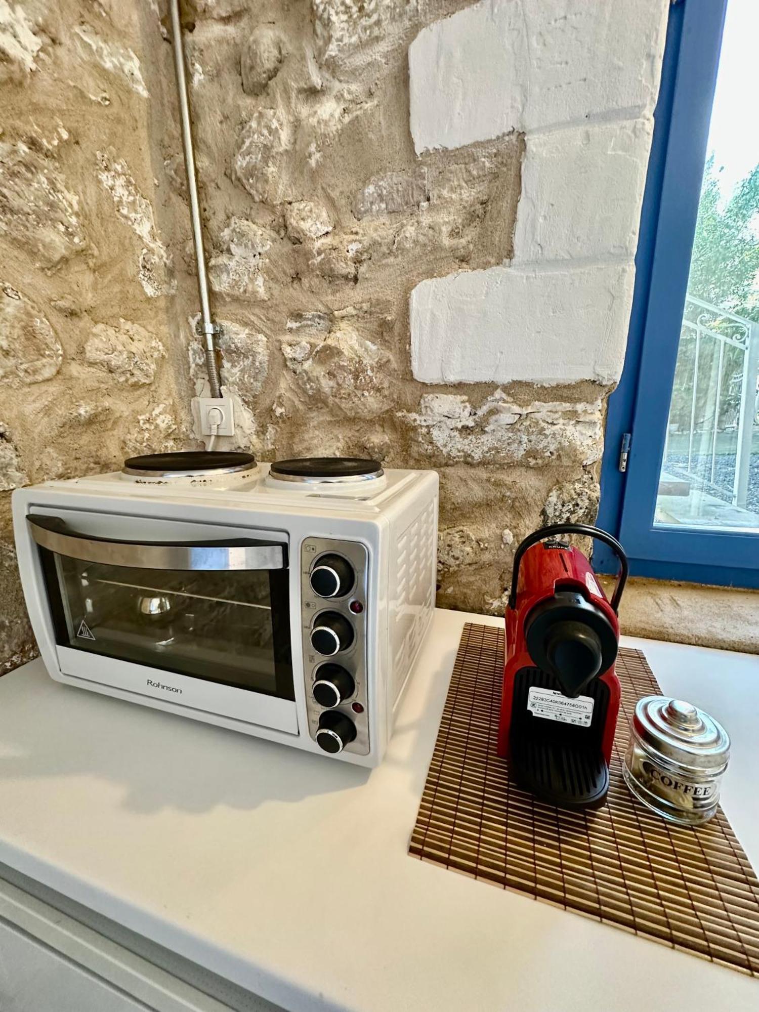 Rocksecret Edge Apartment Kalamata Bagian luar foto